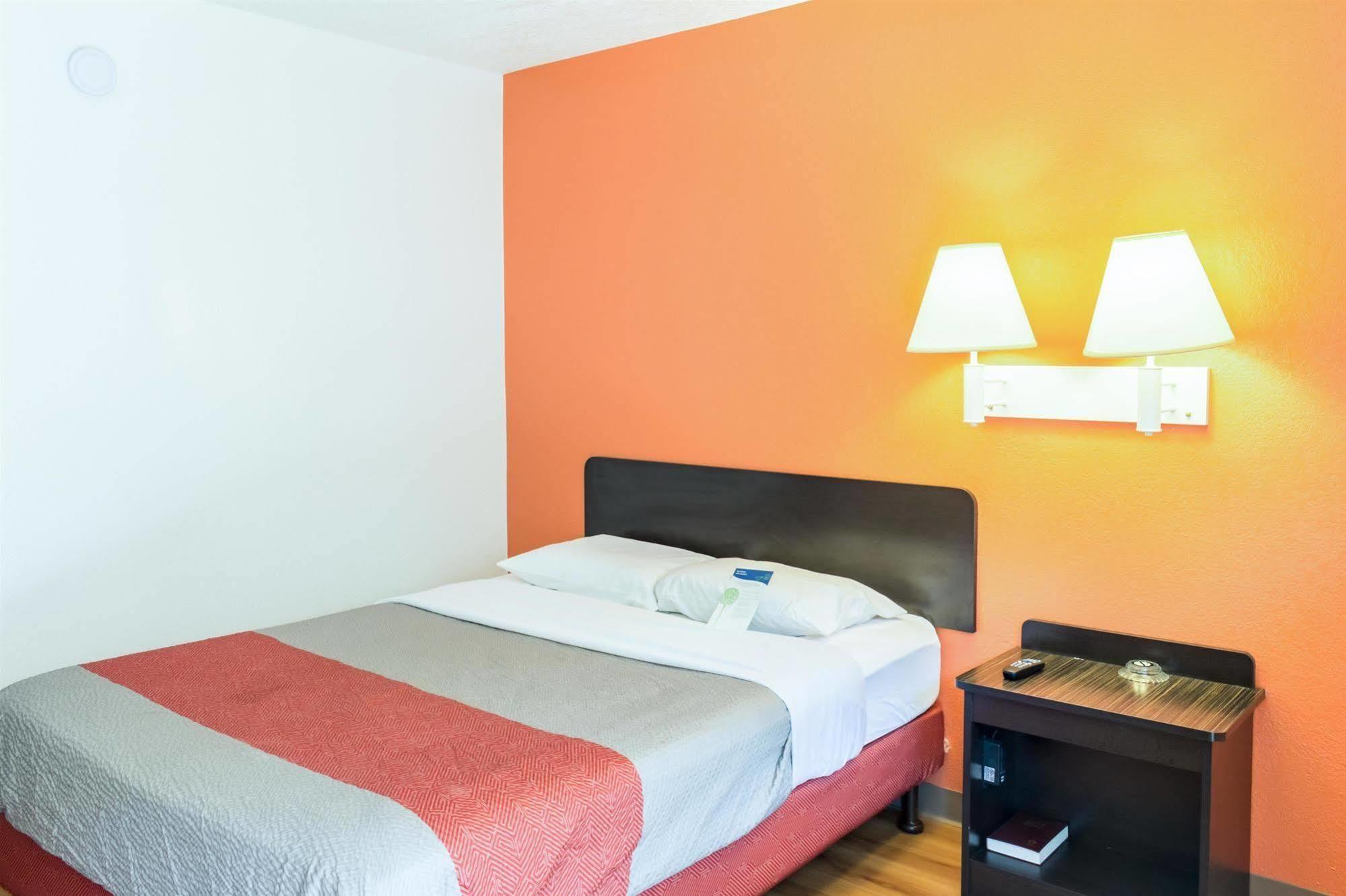 Motel 6-Bakersfield, Ca - East Bagian luar foto