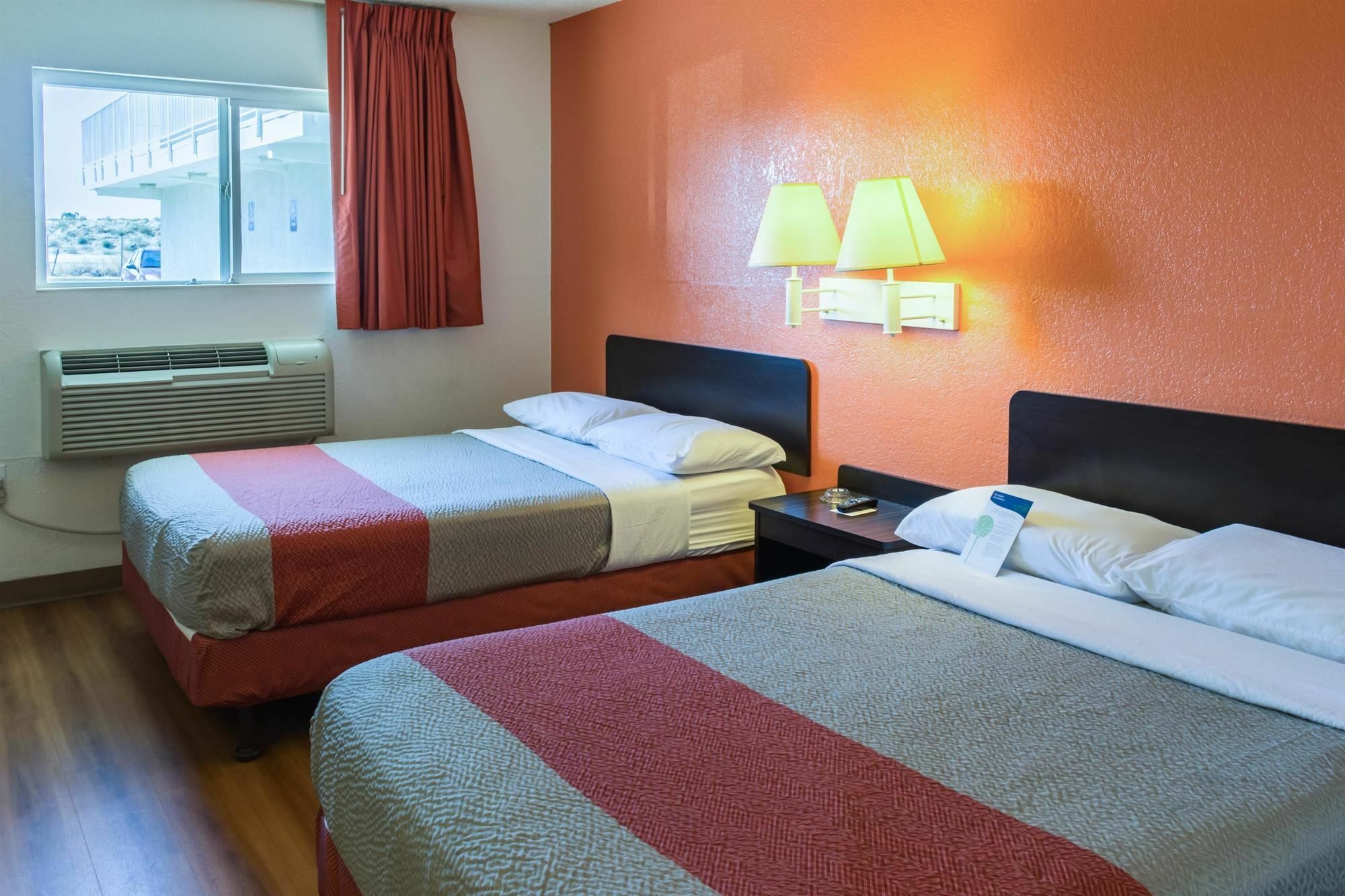 Motel 6-Bakersfield, Ca - East Bagian luar foto